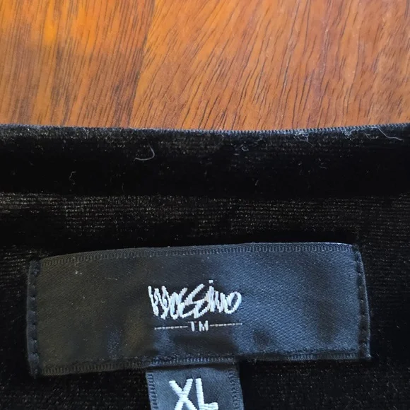 Black Velvet Open Front Blazer - Picture 2 of 3